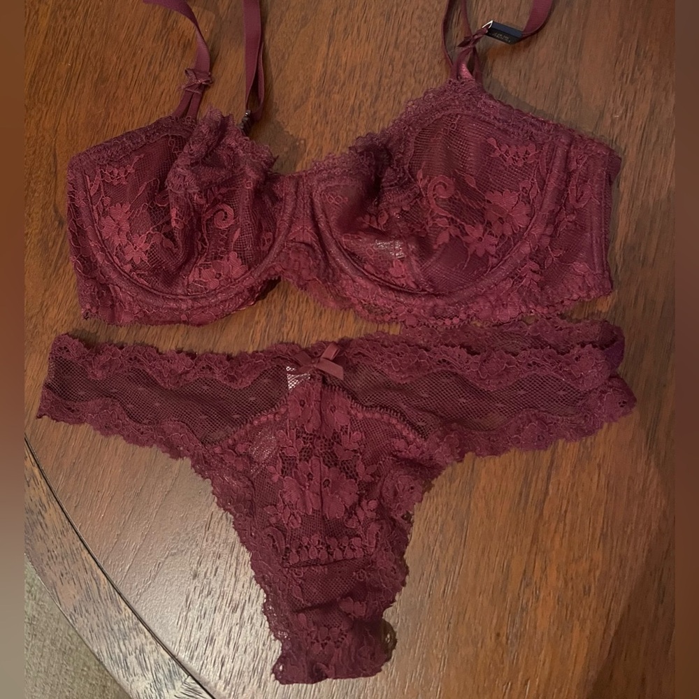 Victoria's Secret Lace Bra Set